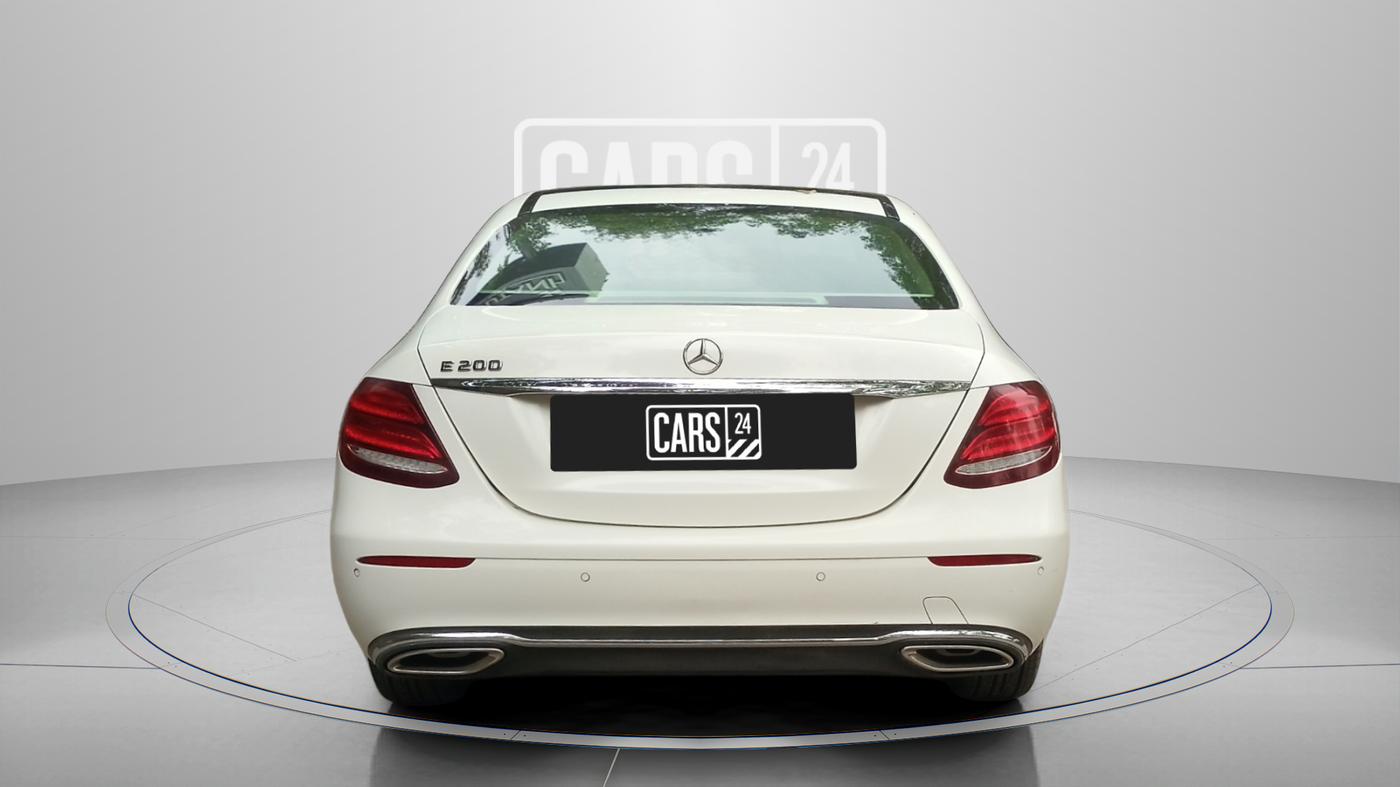 2019 Mercedes Benz E Class E 200 AVANTGARDE, Petrol, Automatic, 40,000 km, Back/Rear