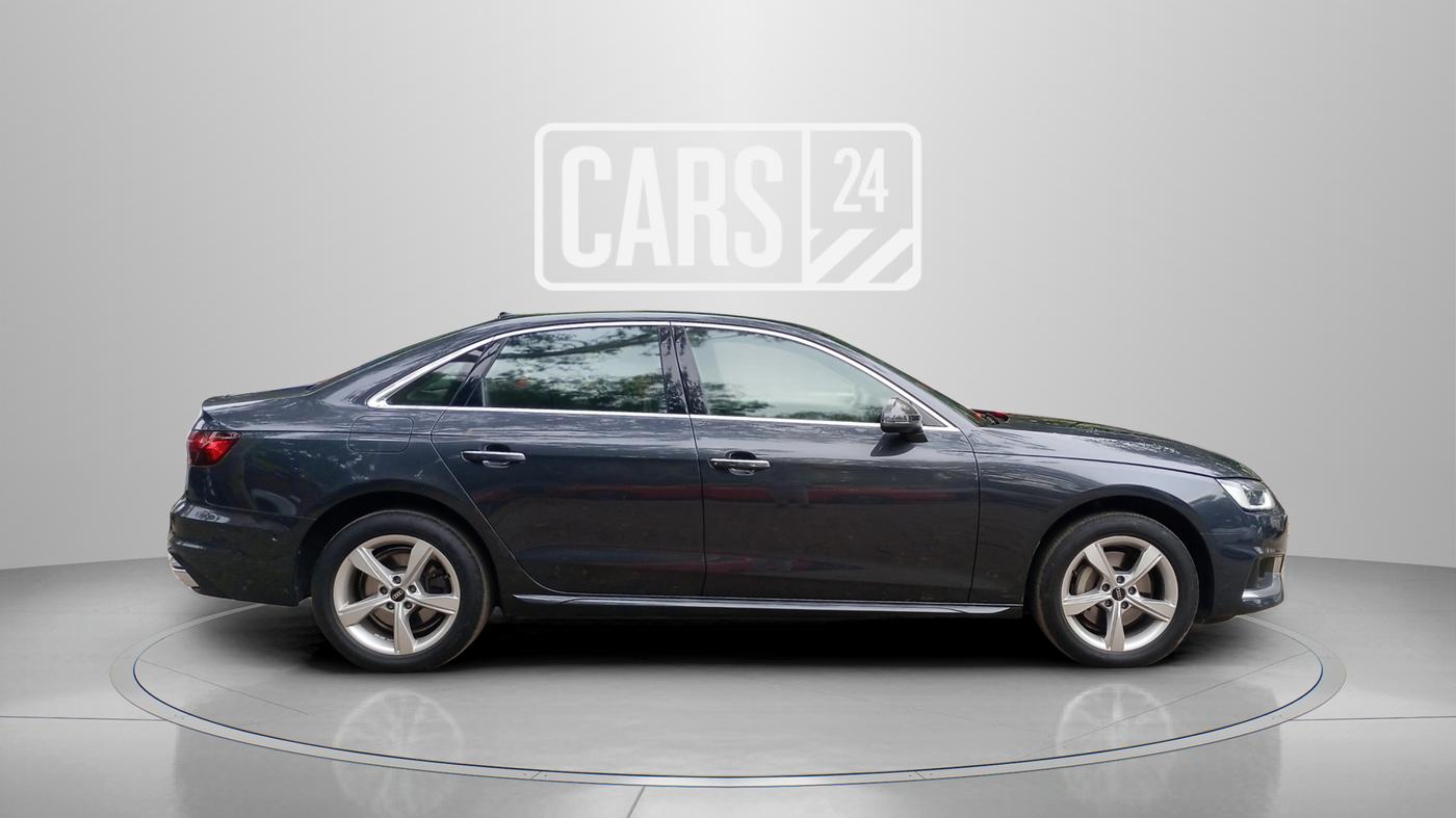 2023 Audi A4 40 TFSI  PREMIUM PLUS, Petrol, Automatic, 38,800 km, Right Side View