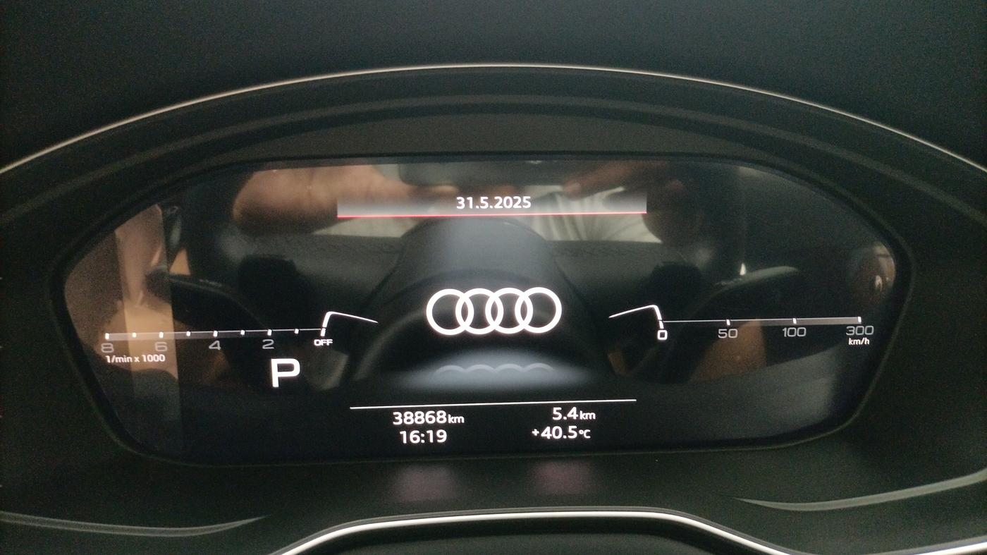 2023 Audi A4 40 TFSI  PREMIUM PLUS, Petrol, Automatic, 38,800 km, Odometer Image