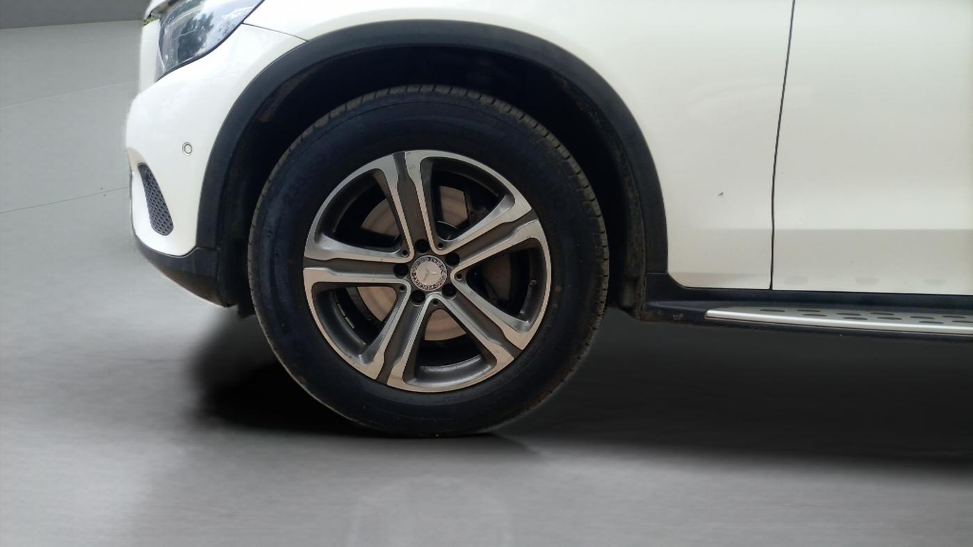 2016 Mercedes Benz GLC CLASS 220 D 4 MATIC, Diesel, Automatic, 73,900 km, Left Front Wheel