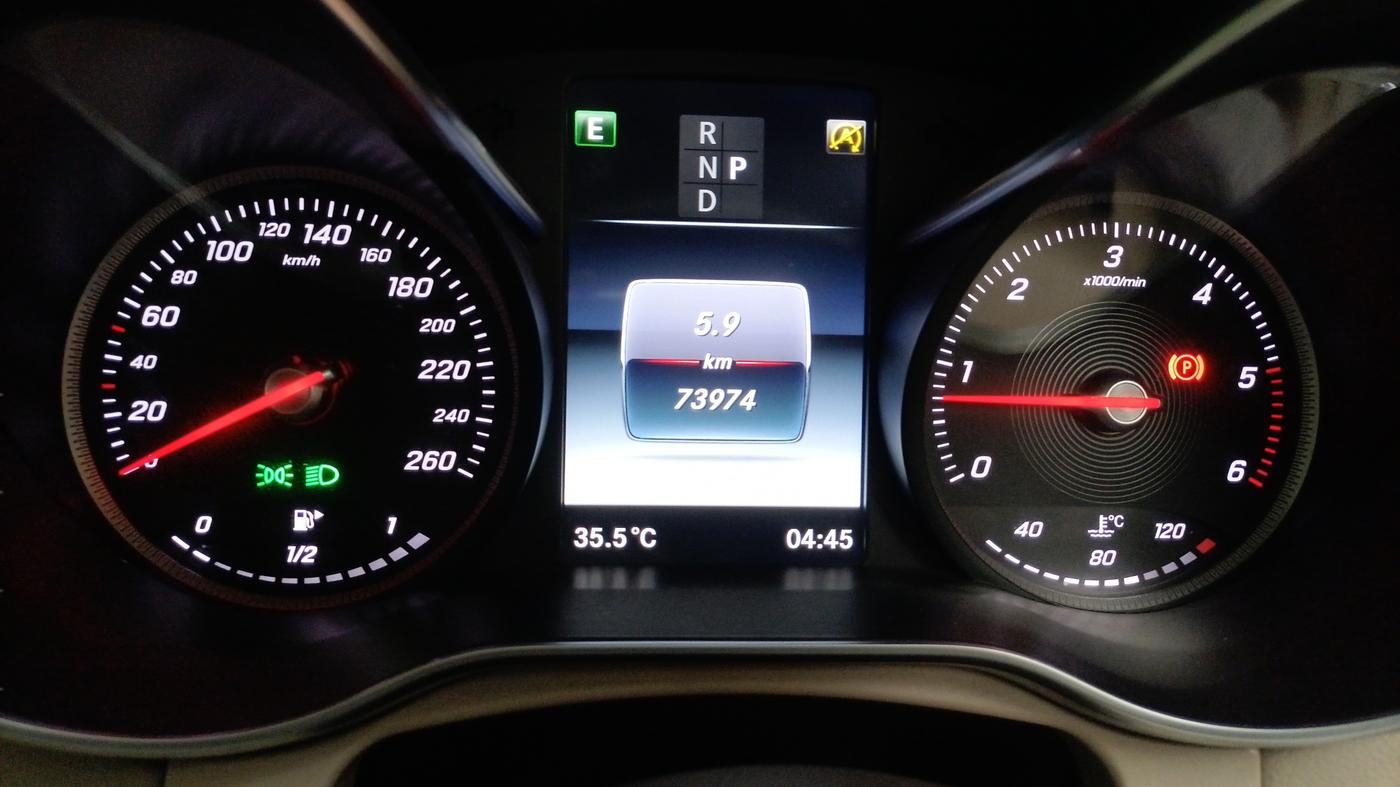2016 Mercedes Benz GLC CLASS 220 D 4 MATIC, Diesel, Automatic, 73,900 km, Odometer Image