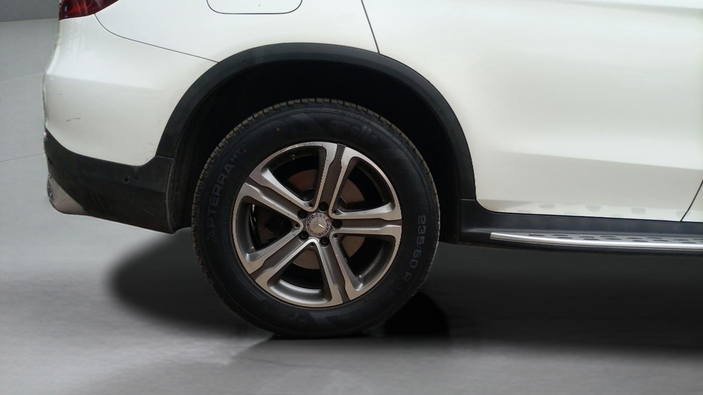 2016 Mercedes Benz GLC CLASS 220 D 4 MATIC, Diesel, Automatic, 73,900 km, Right Rear Wheel