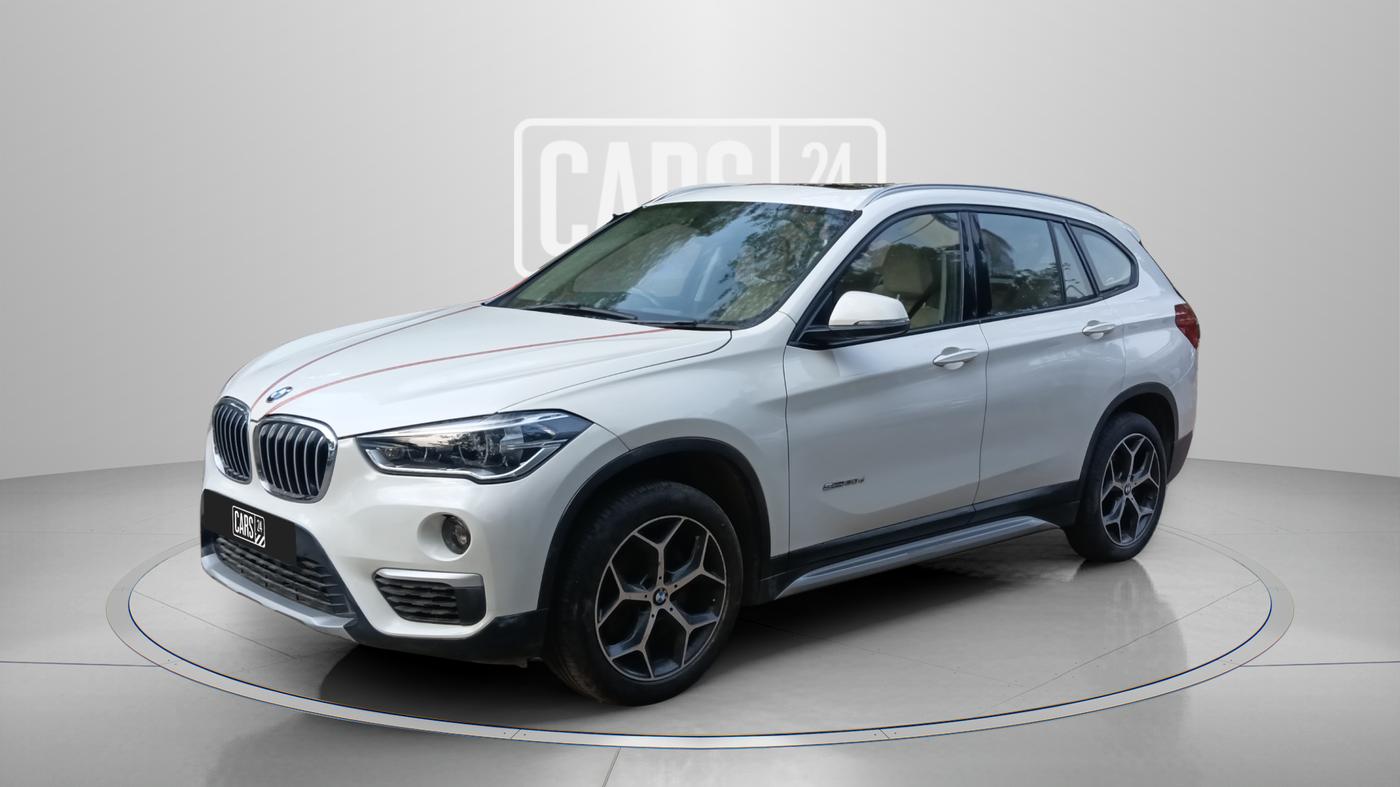 2017 BMW X1 sDrive 20d Expedition, Diesel, Automatic, 1,23,300 km, Left Front Diagonal