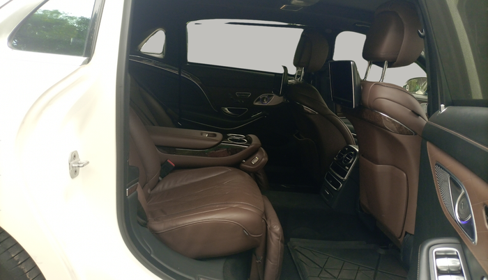 2016 Mercedes Benz Maybach S Class S500, Petrol, Automatic, 66,000 km, Right Side Rear Door Cabin