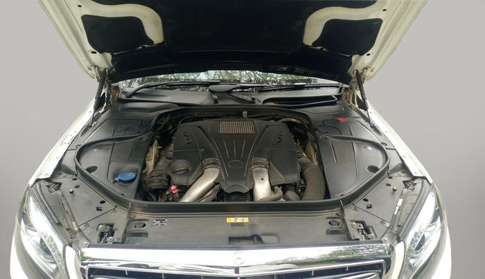 2016 Mercedes Benz Maybach S Class S500, Petrol, Automatic, 66,000 km, Open Bonnet