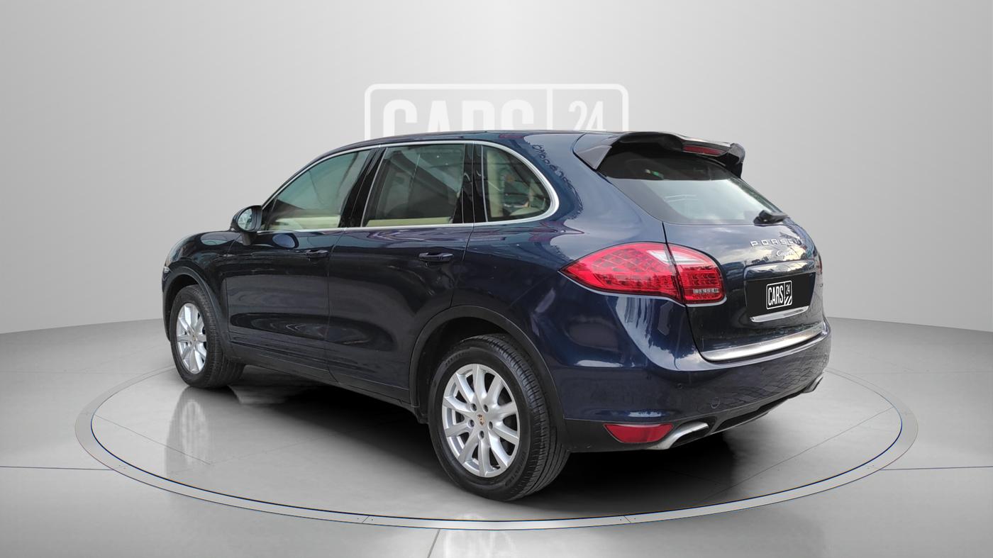 2012 Porsche Cayenne DIESEL, Diesel, Automatic, 81,163 km, Left Back Diagonal