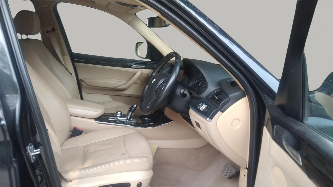 2012 BMW X3 XDRIVE 20D, Diesel, Automatic, 95,868 km, Right Side Front Door Cabin