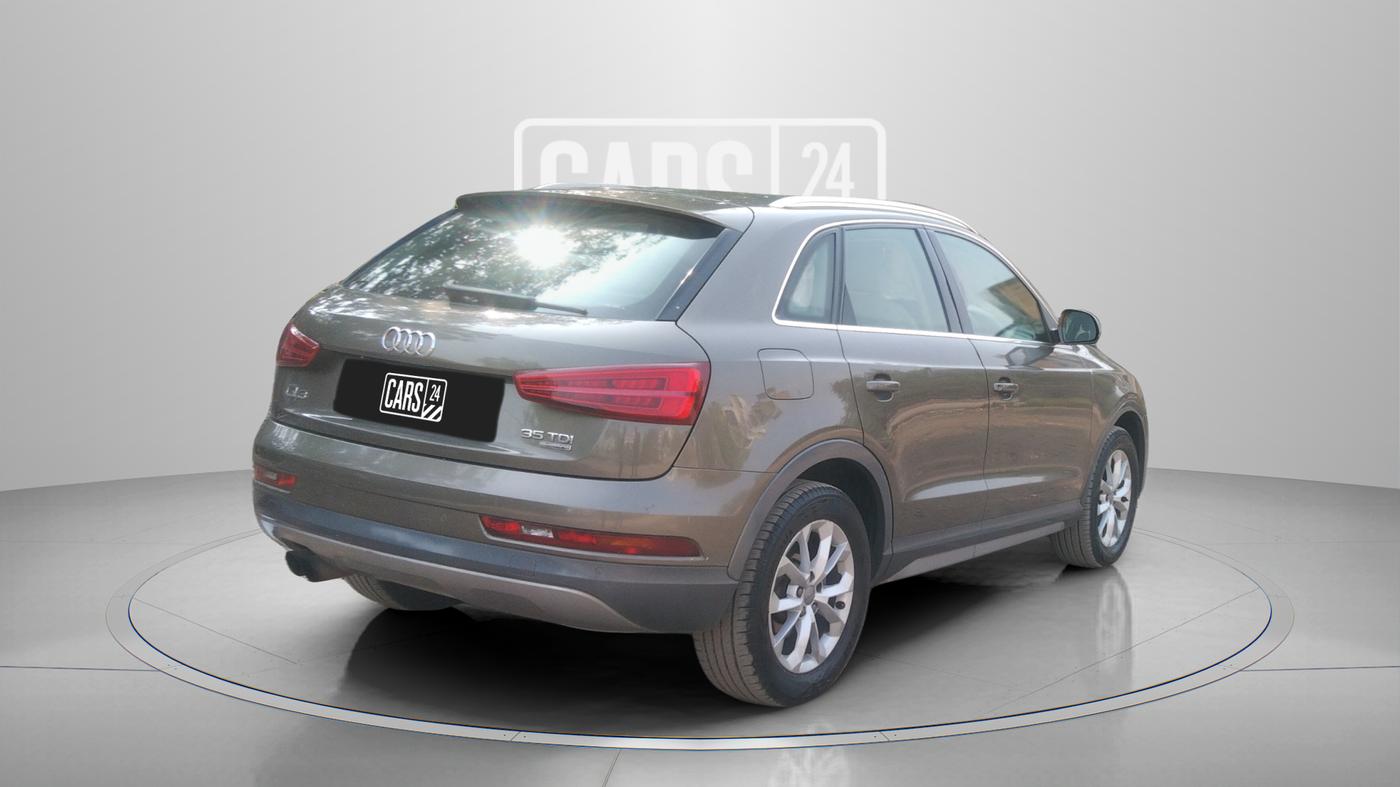 2015 Audi Q3 35 TDI Quattro, Diesel, Automatic, 1,12,490 km, Right Back Diagonal