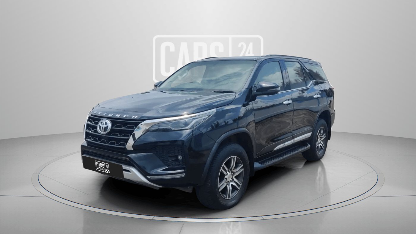 2022 Toyota Fortuner 4X2 MT 2.8 DIESEL, Diesel, Manual, 57,853 km, Left Front Diagonal