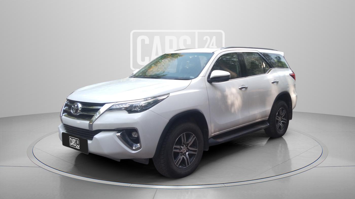 2018 Toyota Fortuner 2.8 4X2 AT, Diesel, Automatic, 1,25,892 km, Left Front Diagonal