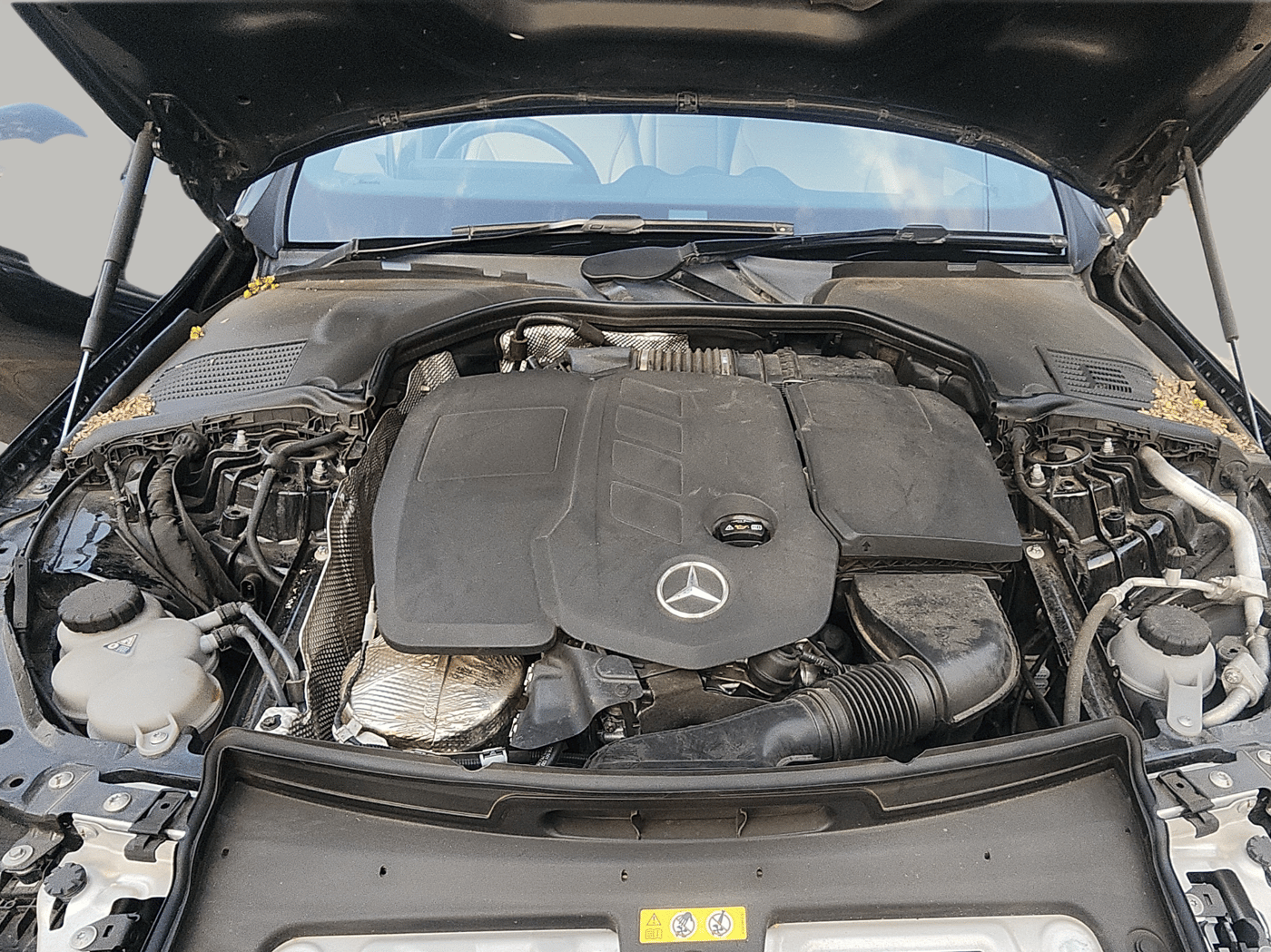 2022 Mercedes Benz C Class  C 220d, Diesel, Automatic, 22,386 km, Open Bonnet