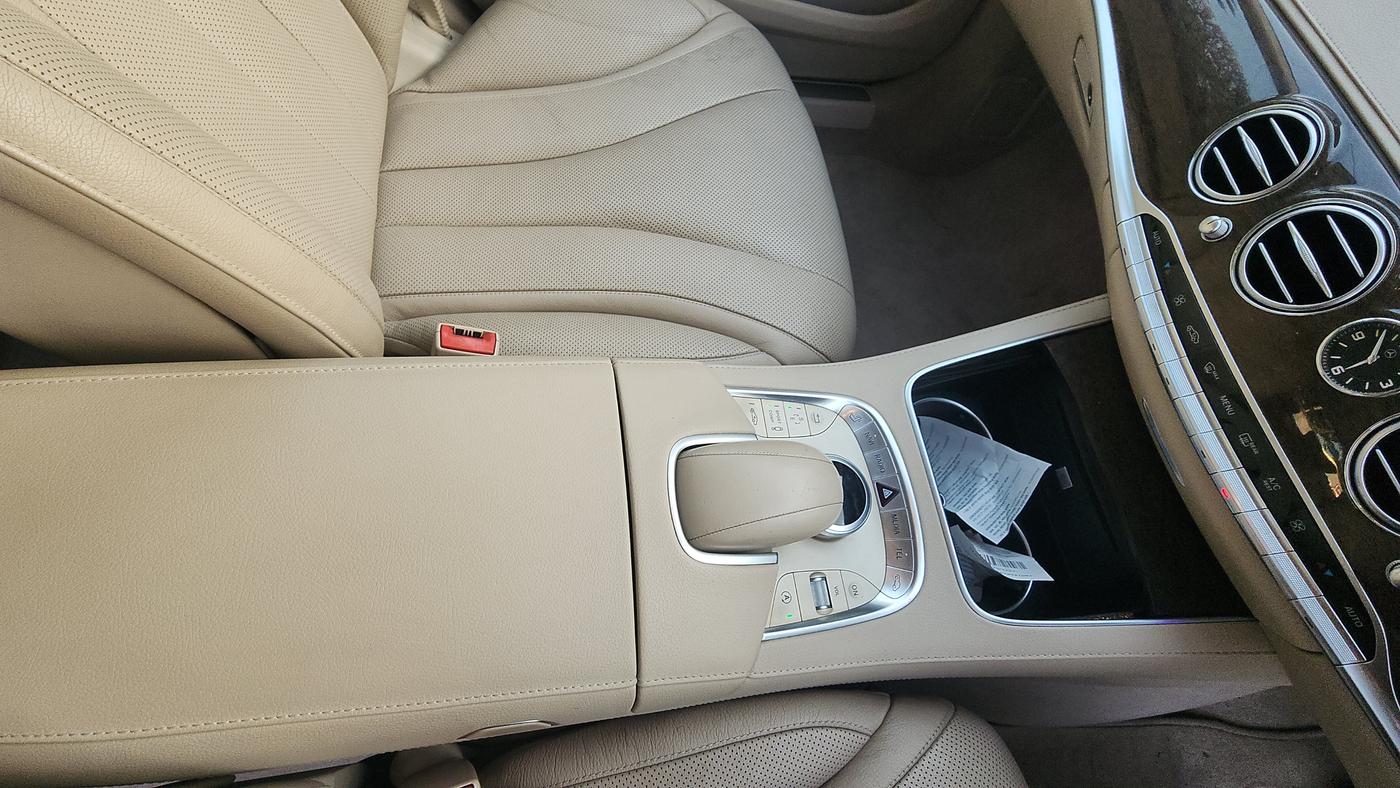 2015 Mercedes Benz S Class S350 CDI, Diesel, Automatic, 35,738 km, Gear Lever