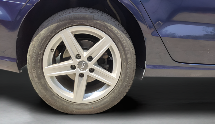 2019 Audi A3 35 TDI Technology, Diesel, Automatic, 61,212 km, Right Rear Wheel