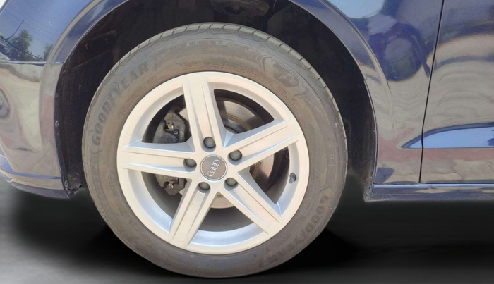 2019 Audi A3 35 TDI Technology, Diesel, Automatic, 61,212 km, Left Front Wheel