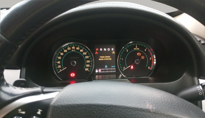 2014 Jaguar XF 2.2 DIESEL LUXURY, Diesel, Automatic, 47,000 km, Odometer Image