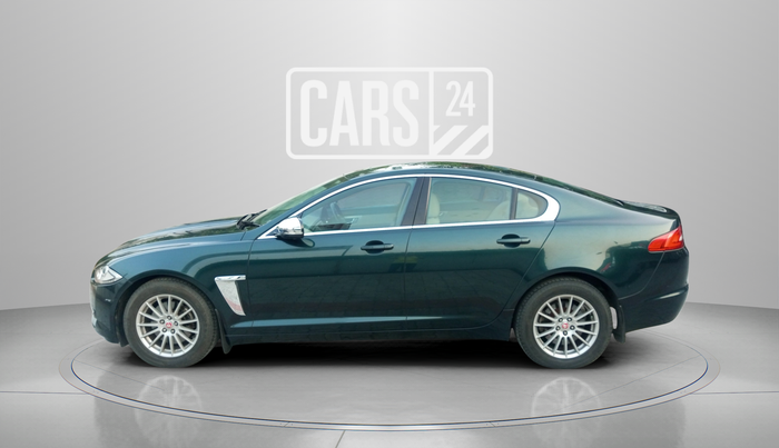 2014 Jaguar XF 2.2 DIESEL LUXURY, Diesel, Automatic, 47,000 km, Left Side