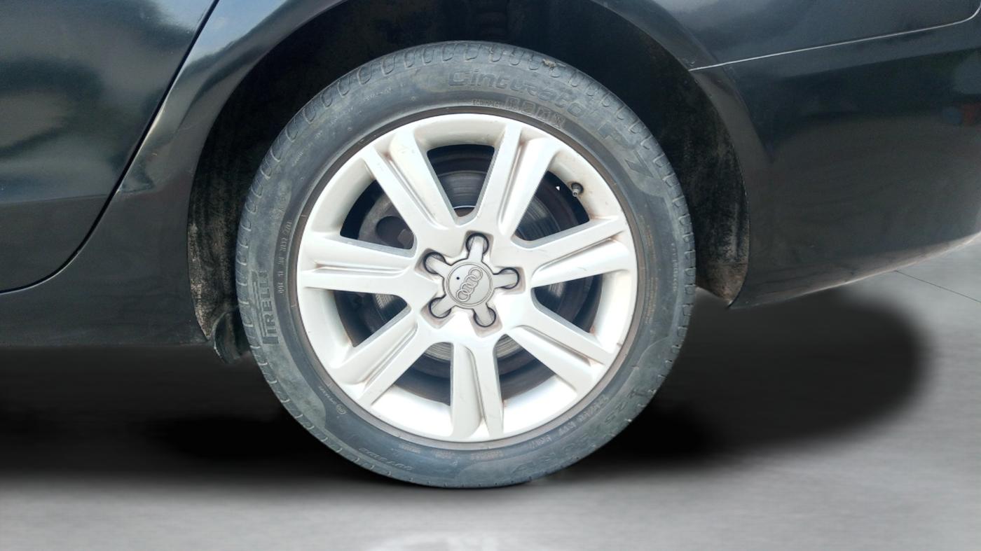 2010 Audi A4 1.8 TFSI MULTITRONIC, Petrol, Automatic, 48,361 km, Left Rear Wheel