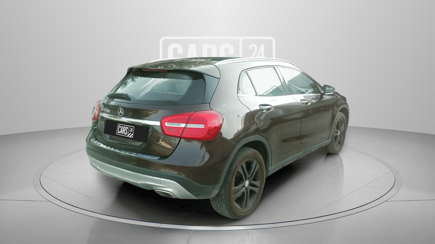 2016 Mercedes Benz GLA Class 200 CGI SPOTRS, Petrol, Automatic, 67,635 km, Right Back Diagonal