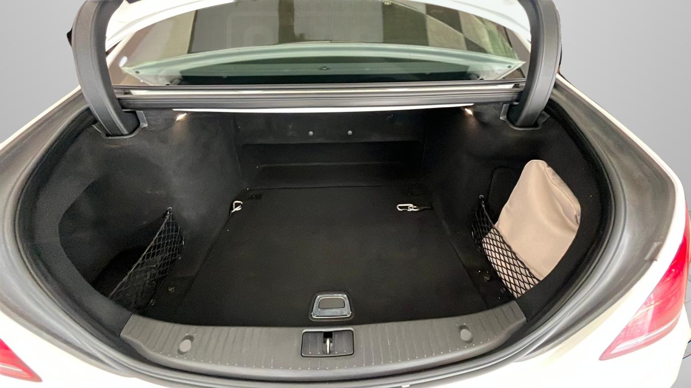2020 Mercedes Benz S Class S350d, Diesel, Automatic, 24,832 km, Boot Inside