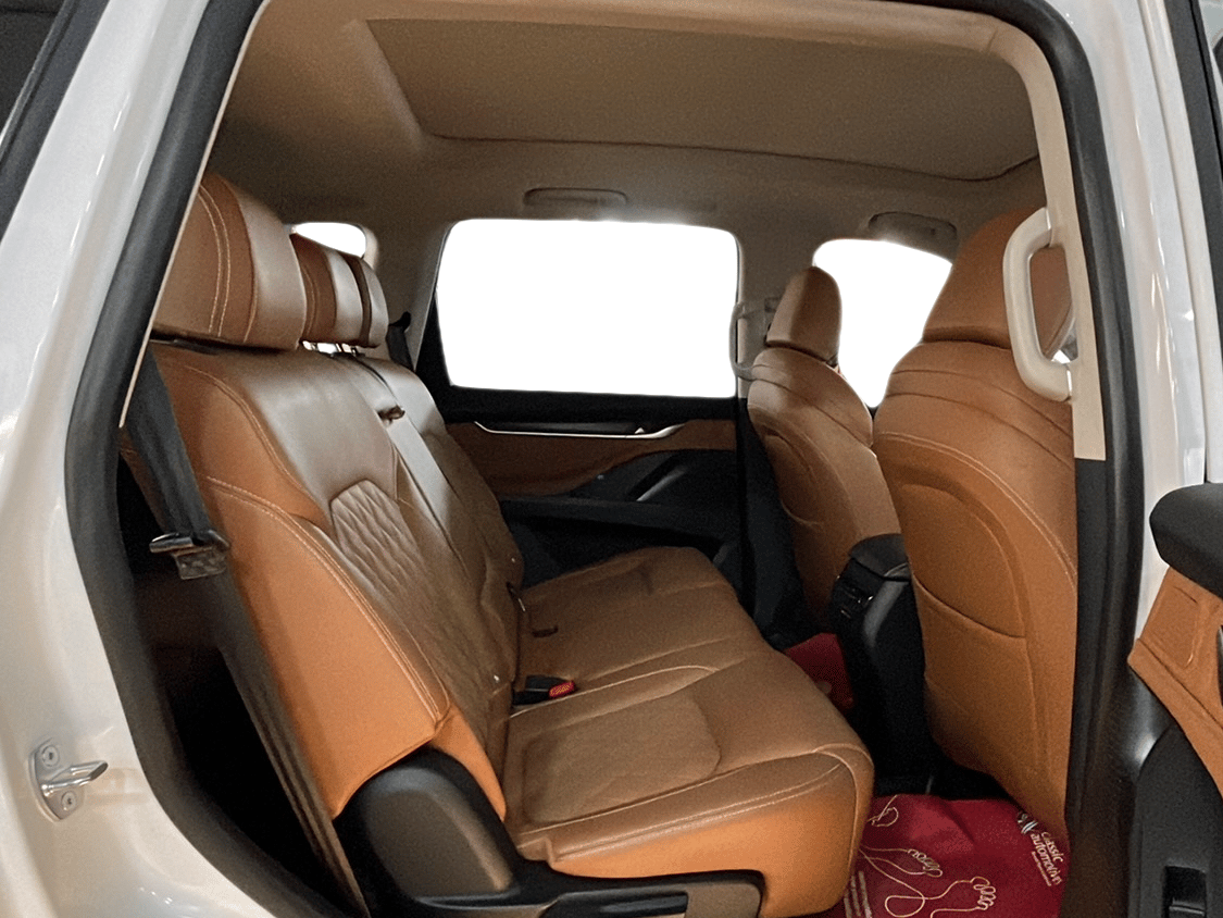 2023 MG GLOSTER SAVVY 7 STR 2.0 TWIN TURBO 4WD, Diesel, Automatic, 15,600 km, Right Side Rear Door Cabin