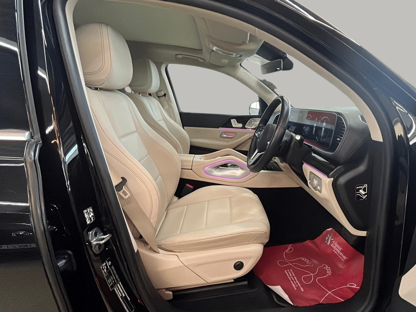 2023 Mercedes Benz GLS 400D 4MATIC , Diesel, Automatic, 15,512 km, Right Side Front Door Cabin