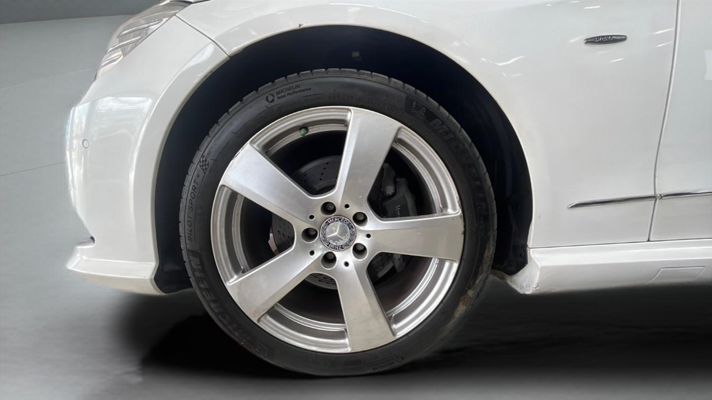 2012 Mercedes Benz E Class E 250 CDI Avantgarde, Diesel, Automatic, 60,022 km, Left Front Wheel