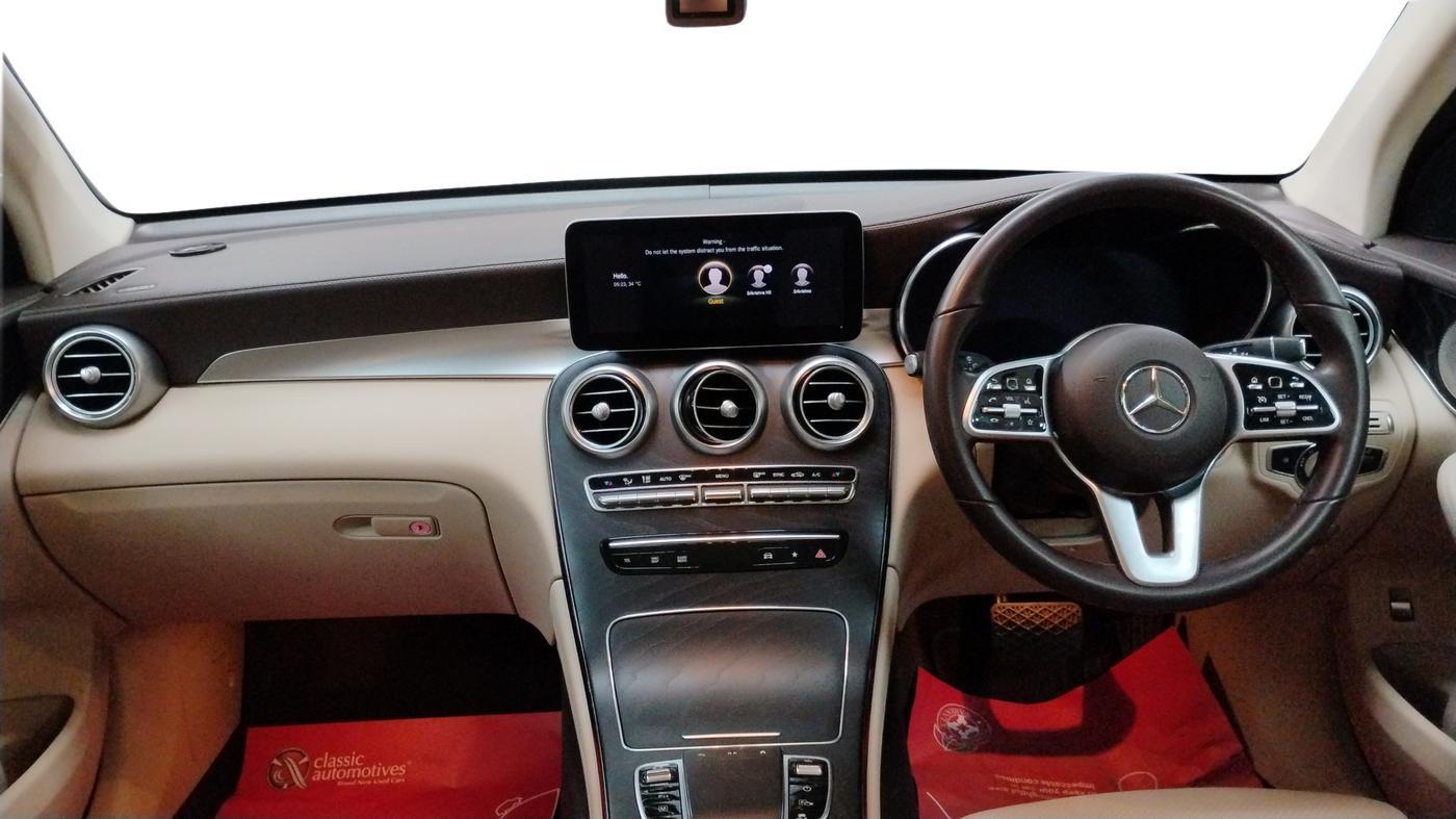 2022 Mercedes Benz GLC CLASS 200 PROGASSIVE, Petrol, Automatic, 39,135 km, Dashboard