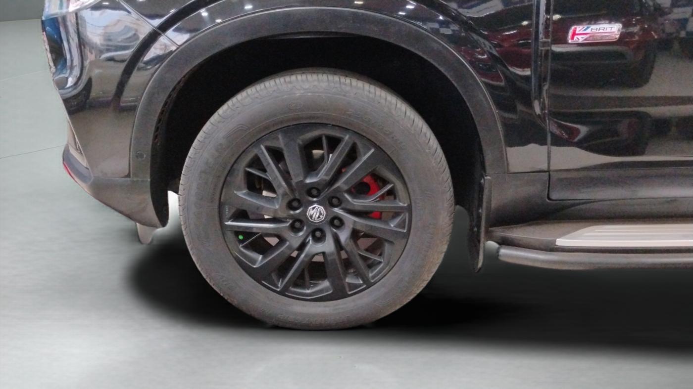 2023 MG GLOSTER BLACKSTORM 7 STR 4X4 TWIN TURBO 2.0, Diesel, Automatic, 9,234 km, Left Front Wheel