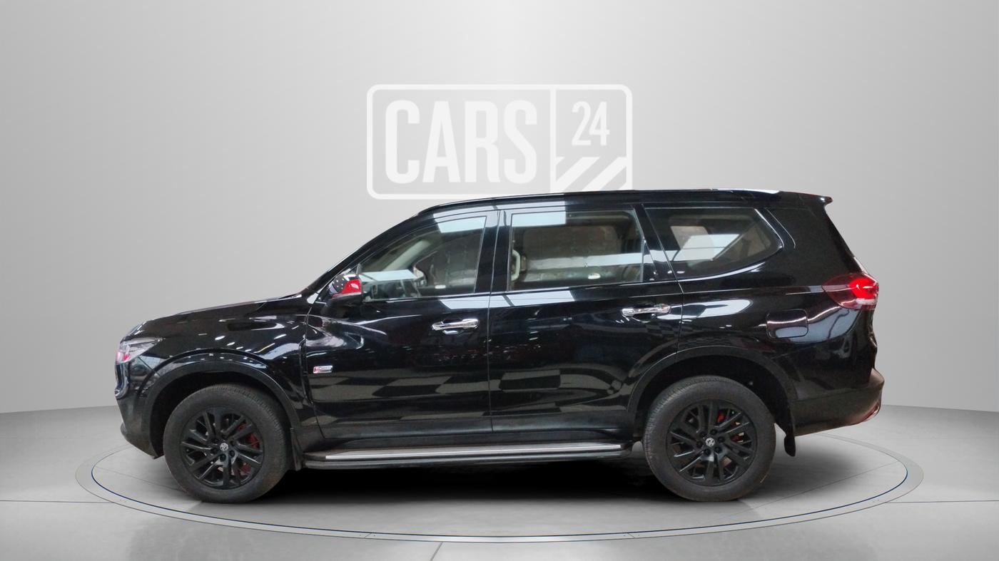 2023 MG GLOSTER BLACKSTORM 7 STR 4X4 TWIN TURBO 2.0, Diesel, Automatic, 9,234 km, Left Side