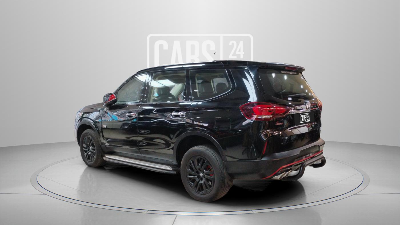 2023 MG GLOSTER BLACKSTORM 7 STR 4X4 TWIN TURBO 2.0, Diesel, Automatic, 9,234 km, Left Back Diagonal