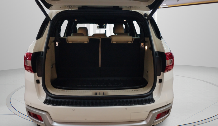 2021 Ford Endeavour TITANIUM PLUS 2.2 4X2 AT SUNROOF, Diesel, Automatic, 64,992 km, Boot Inside