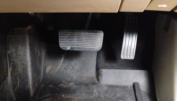 2021 Ford Endeavour TITANIUM PLUS 2.2 4X2 AT SUNROOF, Diesel, Automatic, 64,992 km, Pedals