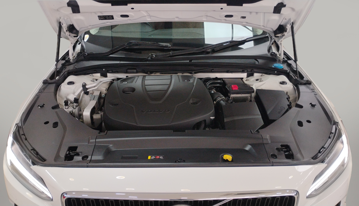 2019 Volvo S90 D4 INSCRIPTION , Diesel, Automatic, 25,352 km, Open Bonnet