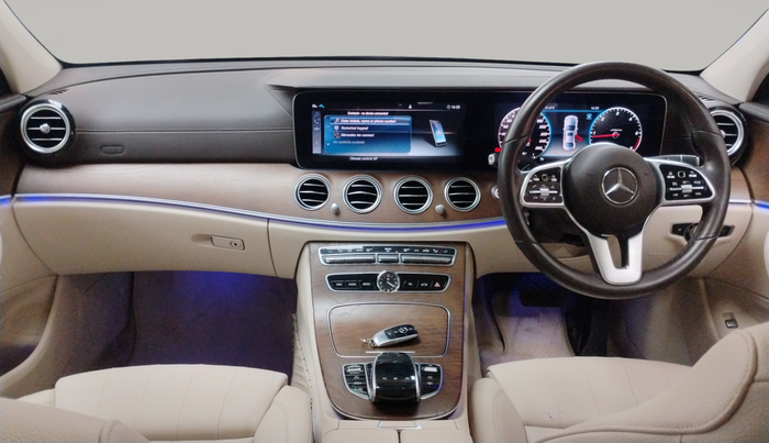 2020 Mercedes Benz E Class EXCLUSIVE 220 D, Diesel, Automatic, 35,928 km, Dashboard