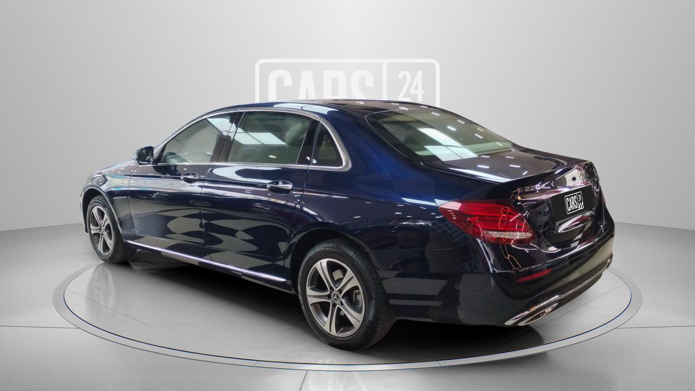 2020 Mercedes Benz E Class EXCLUSIVE 220 D, Diesel, Automatic, 35,928 km, Left Back Diagonal