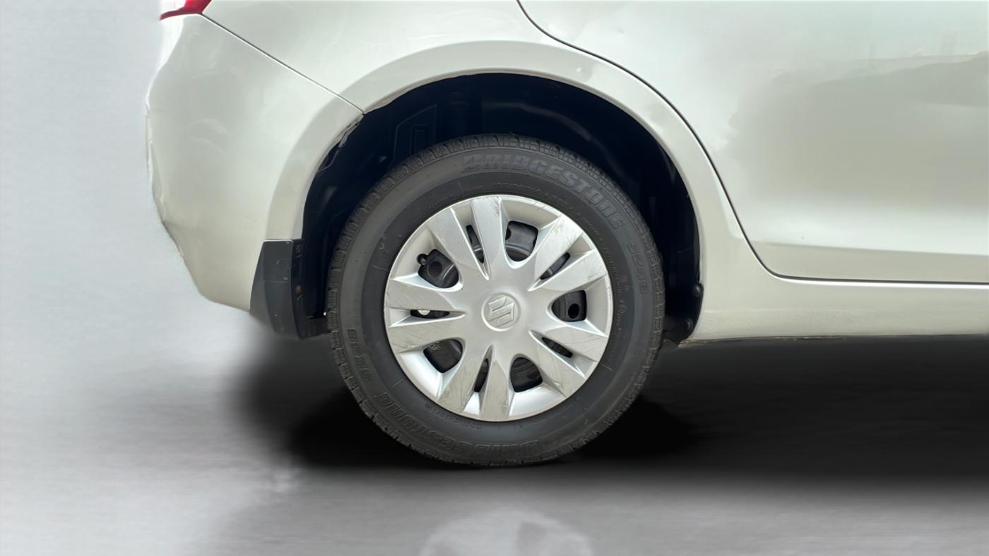2012 Maruti Swift Dzire VDI, Diesel, Manual, 1,23,600 km, Right Rear Wheel