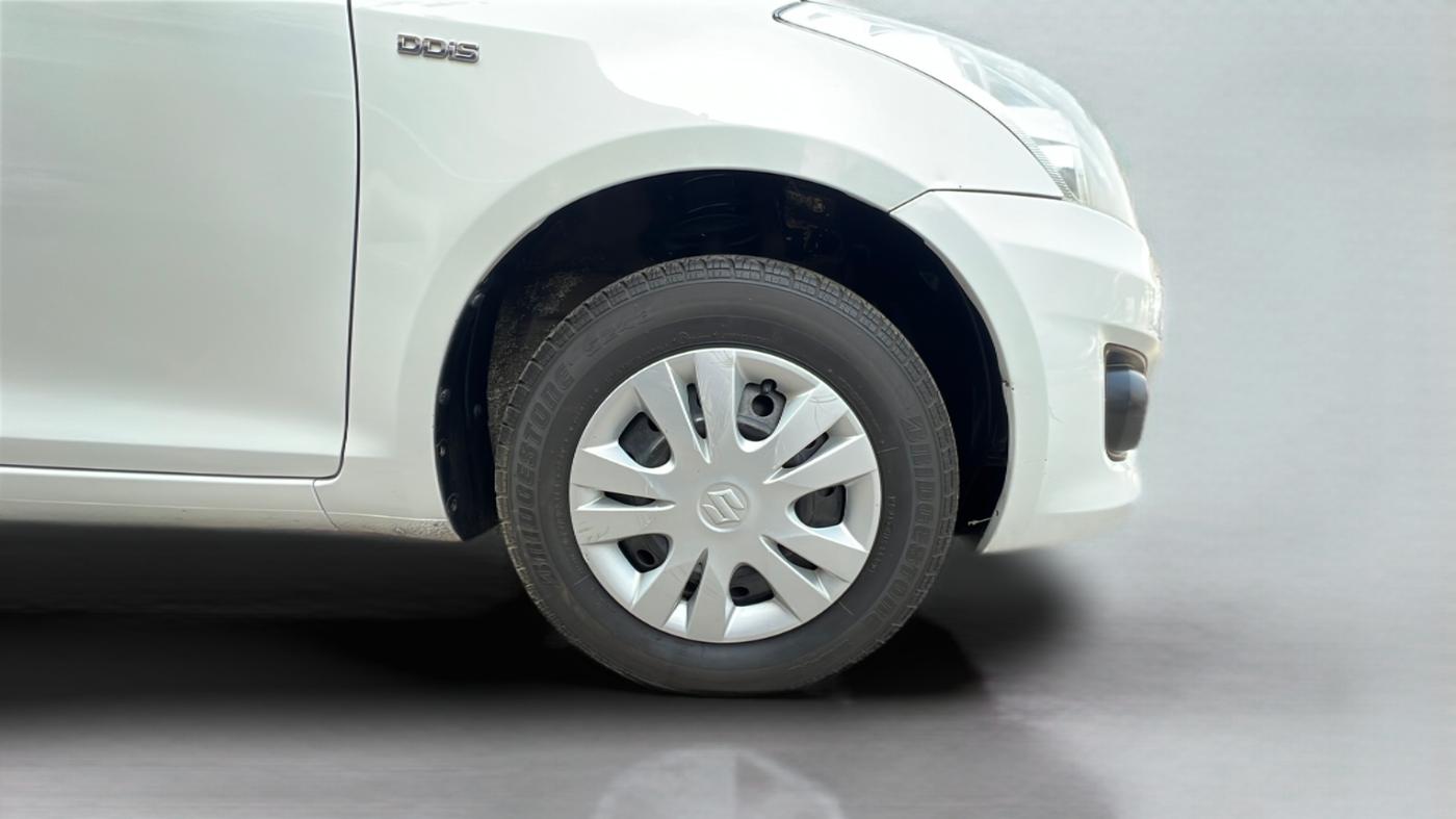 2012 Maruti Swift Dzire VDI, Diesel, Manual, 1,23,600 km, Right Front Wheel