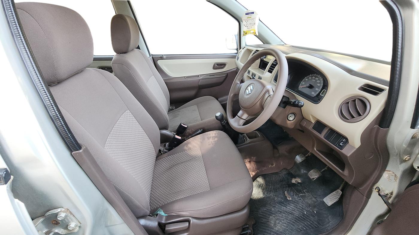 2010 Maruti Zen Estilo LXI, Petrol, Manual, 59,000 km, Right Side Front Door Cabin