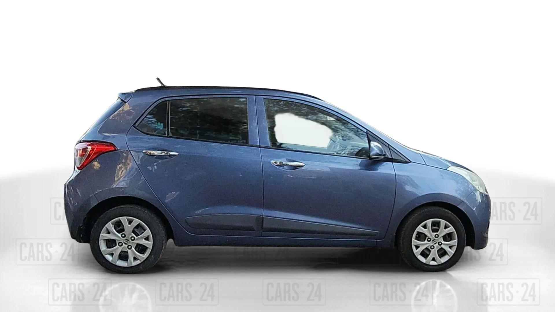 2013 Hyundai Grand i10 SPORTZ 1.1 CRDI, Diesel, Manual, 67,501 km, Right Side View