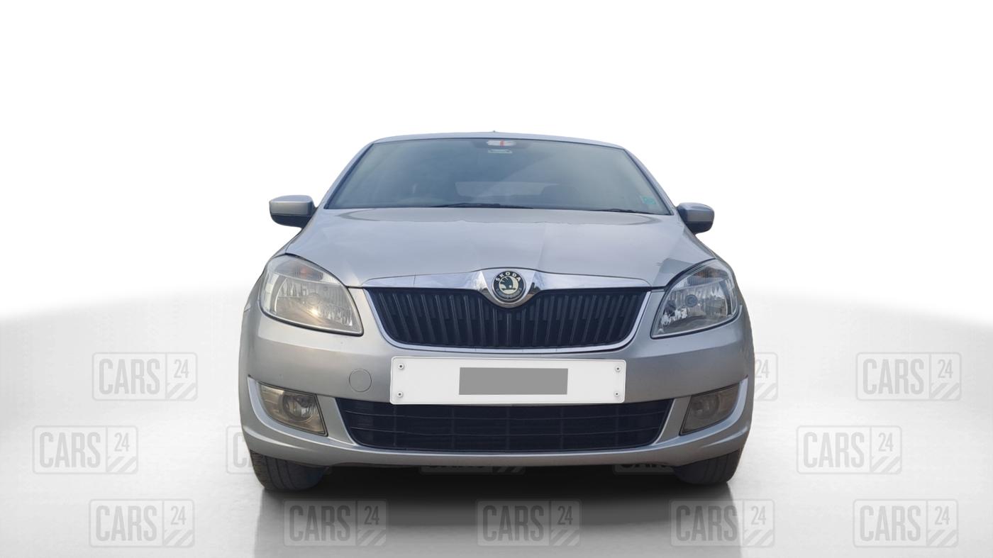 2012 Skoda Rapid ELEGANCE 1.6 TDI CR MT, Diesel, Manual, 70,896 km, Front