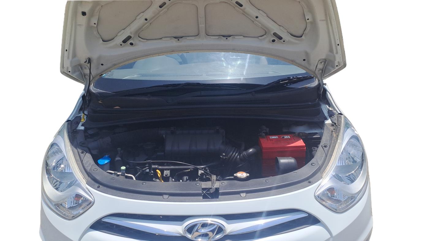 2013 Hyundai i10 SPORTZ 1.2, Petrol, Manual, 54,441 km, Open Bonnet