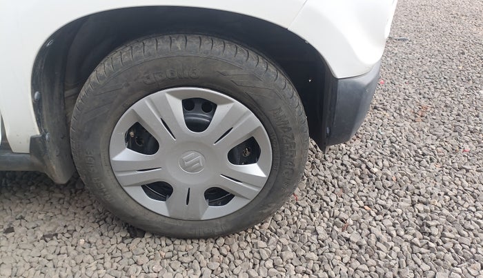 2020 Maruti S PRESSO VXI+, Petrol, Manual, 81,000 km, Right Front Wheel