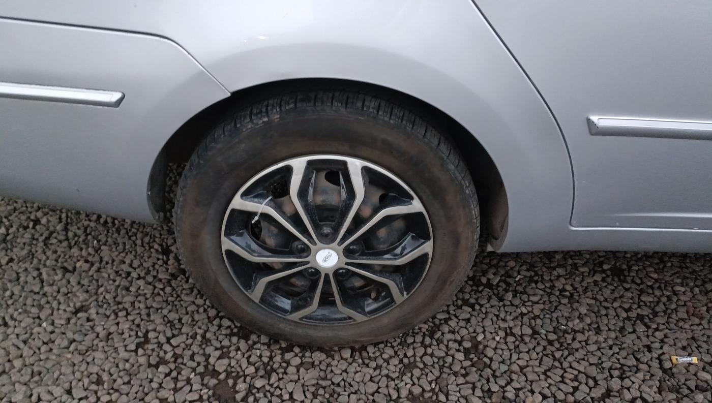 2013 Tata Manza VX QUADRAJET, Diesel, Manual, 75,000 km, Right Rear Wheel