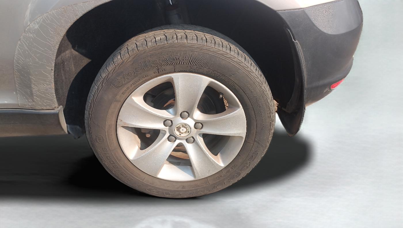 2011 Skoda Yeti AMBIENTE, Diesel, Manual, 73,786 km, Left Rear Wheel