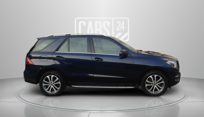 2018 Mercedes Benz GLE 250 D4 MATIC, Diesel, Automatic, 84,000 km, Right Side View
