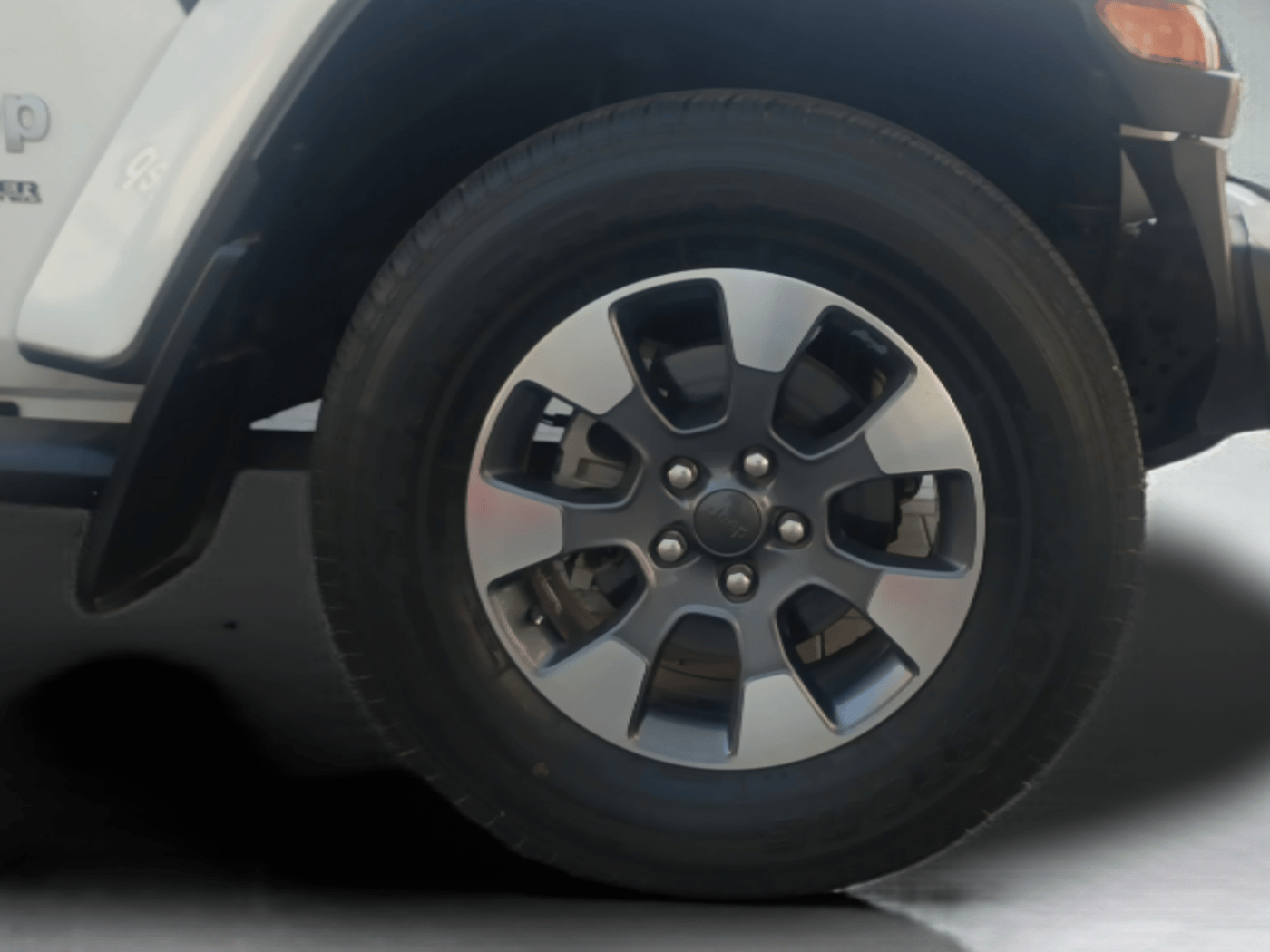 2022 Jeep WRANGLER UNLIMITED, Petrol, Automatic, 18,302 km, Right Front Wheel