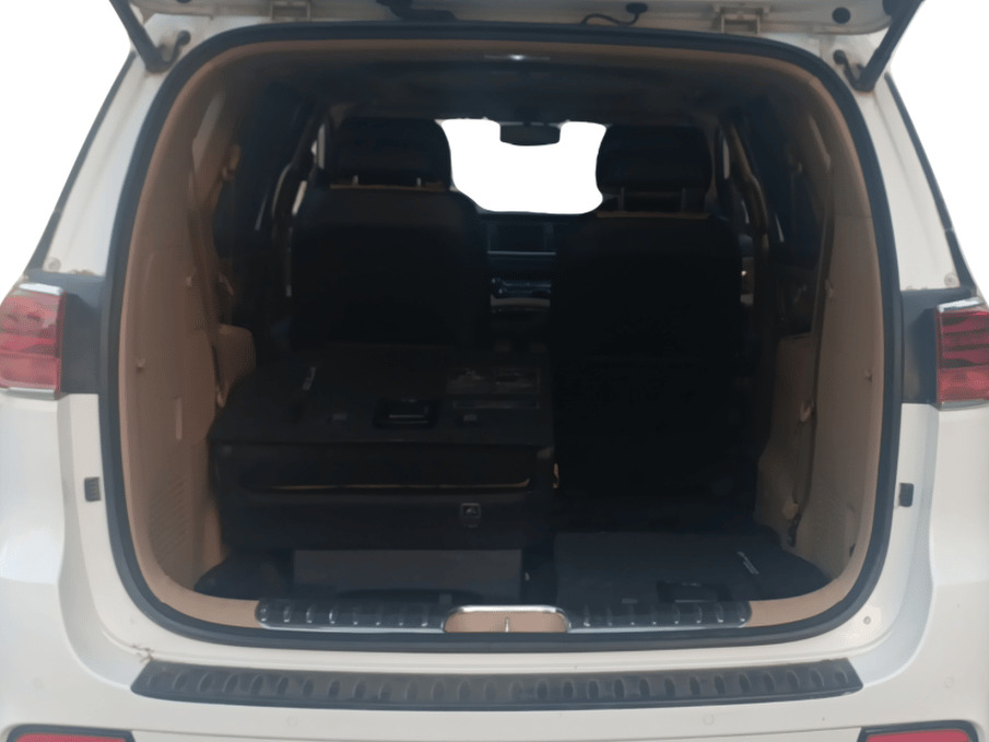 2020 KIA CARNIVAL LIMOUSINE 2.2 7 STR, Diesel, Automatic, 63,045 km, Boot Inside