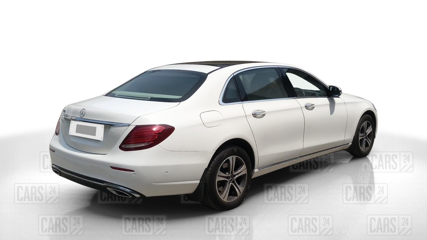 2020 Mercedes Benz E Class E 200 EXCLUSIVE, Petrol, Automatic, 44,351 km, Right Back Diagonal