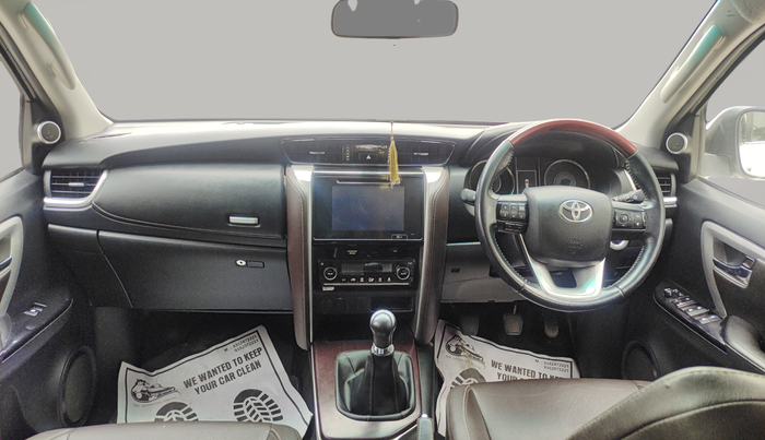 2018 Toyota Fortuner 2.8 4X2 MT, Diesel, Manual, 81,267 km, Dashboard