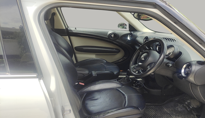 2014 Mini Cooper Countryman 1.6 Cooper D, Diesel, Automatic, 77,724 km, Right Side Front Door Cabin